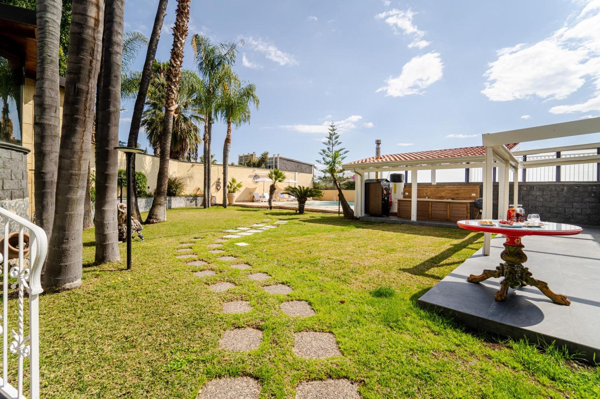 Holidays Alba Villa Catania